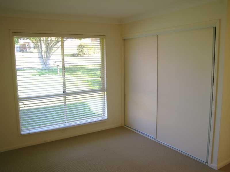 Flinders View QLD 4305