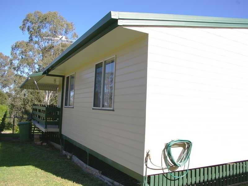 19 Parker Lane, North Ipswich QLD 4305