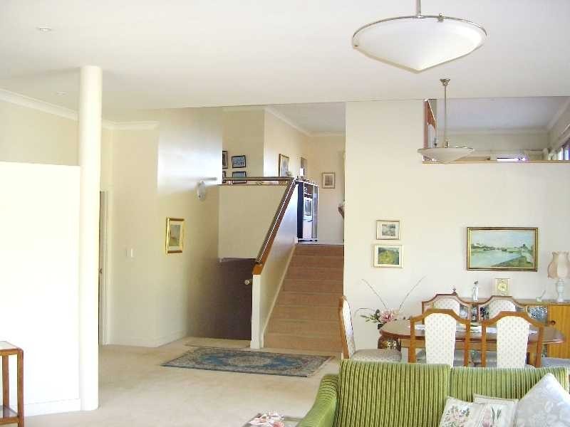 Flinders View QLD 4305