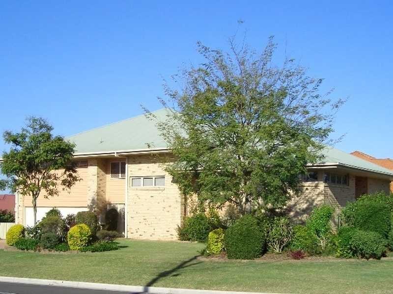 Flinders View QLD 4305