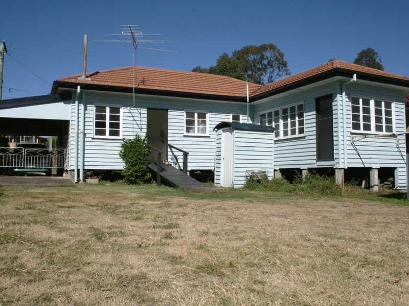 20 Wattle Street, North Booval QLD 4304