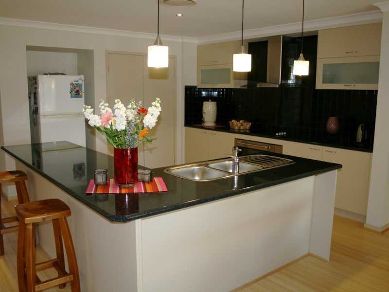 76 Mellor Place, Brassall QLD 4305