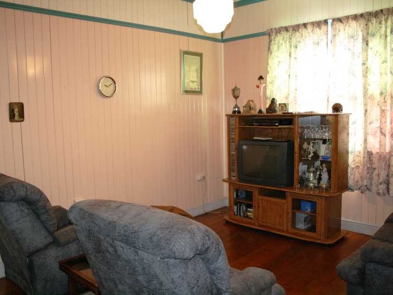 Silkstone QLD 4304