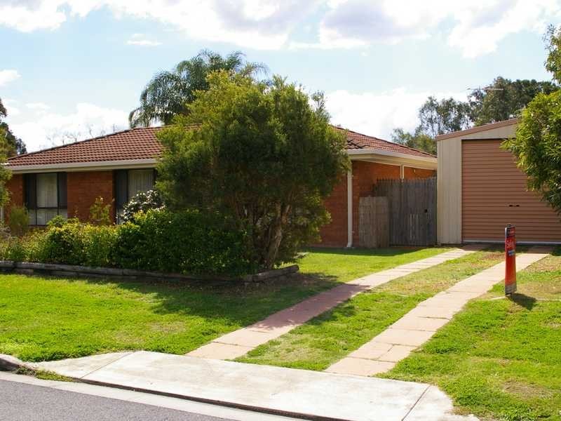15 Suffield Drive, Yamanto QLD 4305