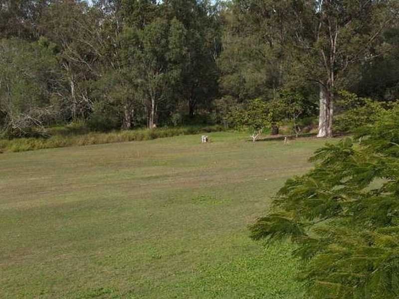 Wulkuraka QLD 4305