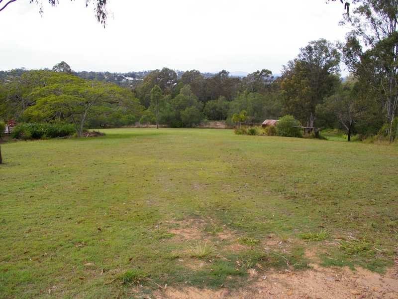 Wulkuraka QLD 4305