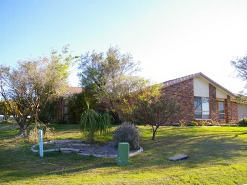 Flinders View QLD 4305