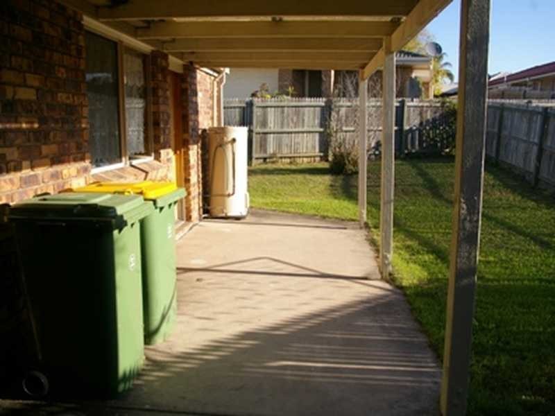 Flinders View QLD 4305