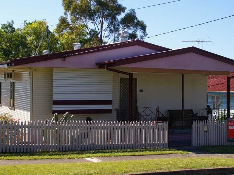Woodend QLD 4305