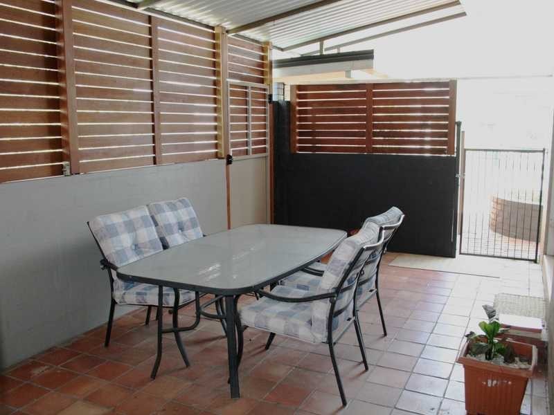 75 Whitehill Road, Eastern Heights QLD 4305