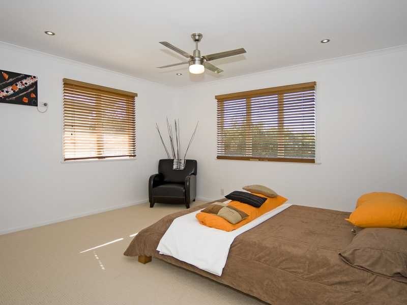 75 Whitehill Road, Eastern Heights QLD 4305