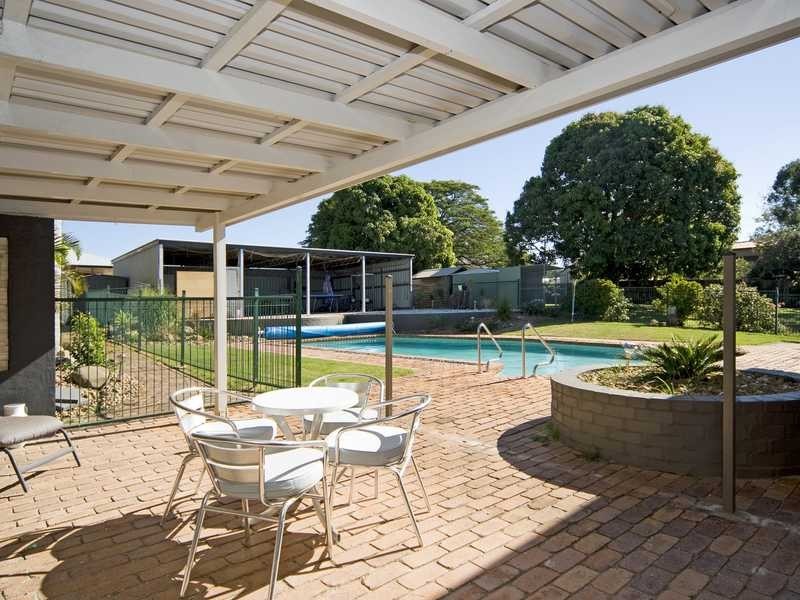 75 Whitehill Road, Eastern Heights QLD 4305