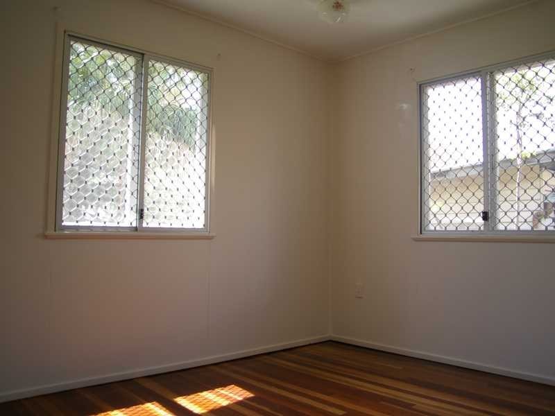 North Booval QLD 4304
