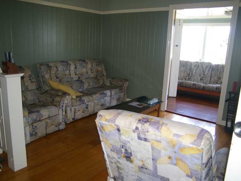 Silkstone QLD 4304