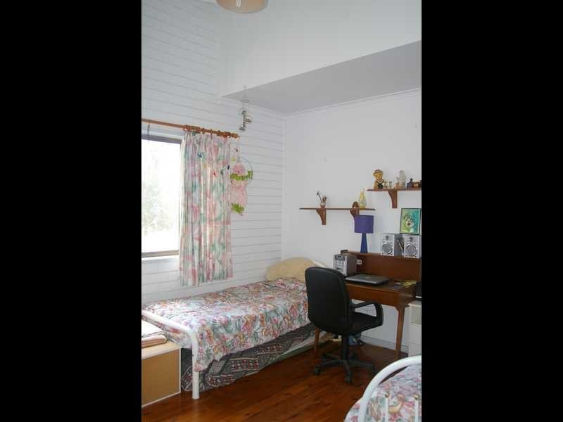 Pine Mountain QLD 4306