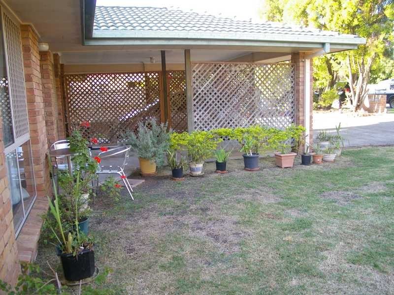 Silkstone QLD 4304