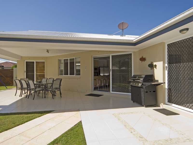 Flinders View QLD 4305