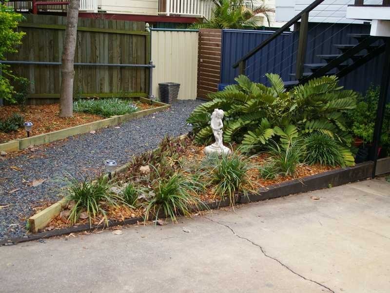 Moores Pocket QLD 4305