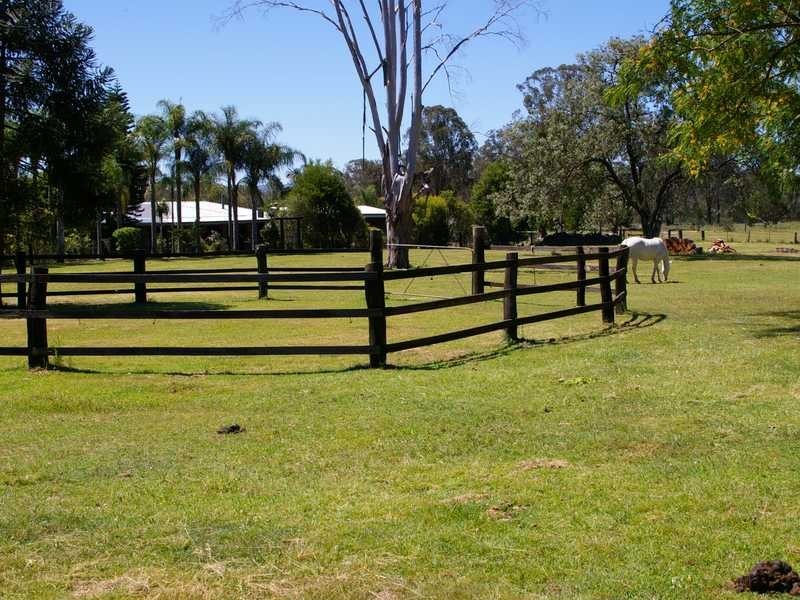 Pine Mountain QLD 4306