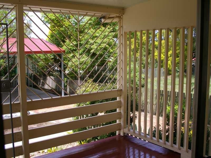 17 Nimmo Street, Booval QLD 4304