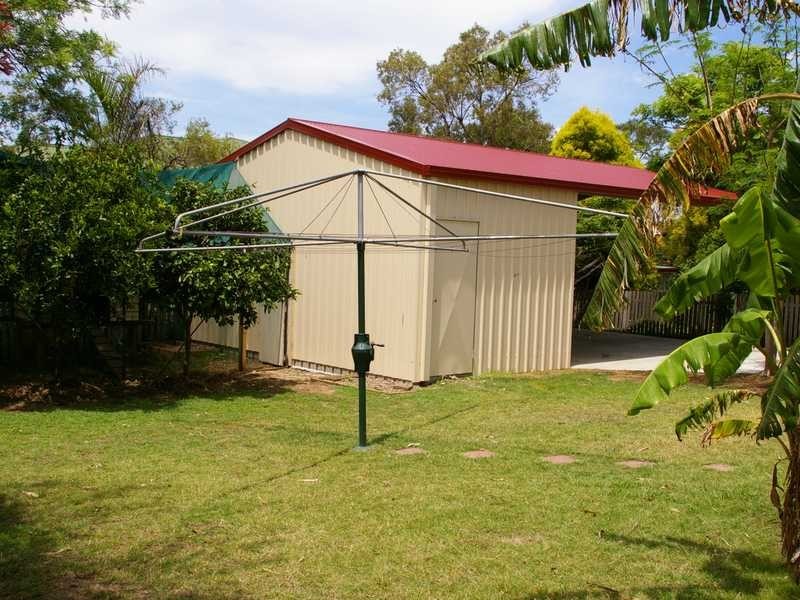 17 Nimmo Street, Booval QLD 4304