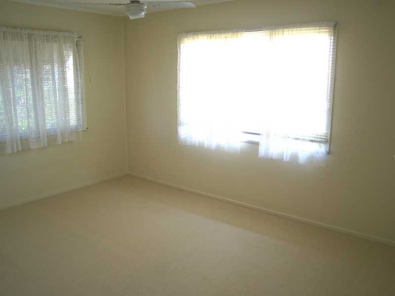Booval QLD 4304