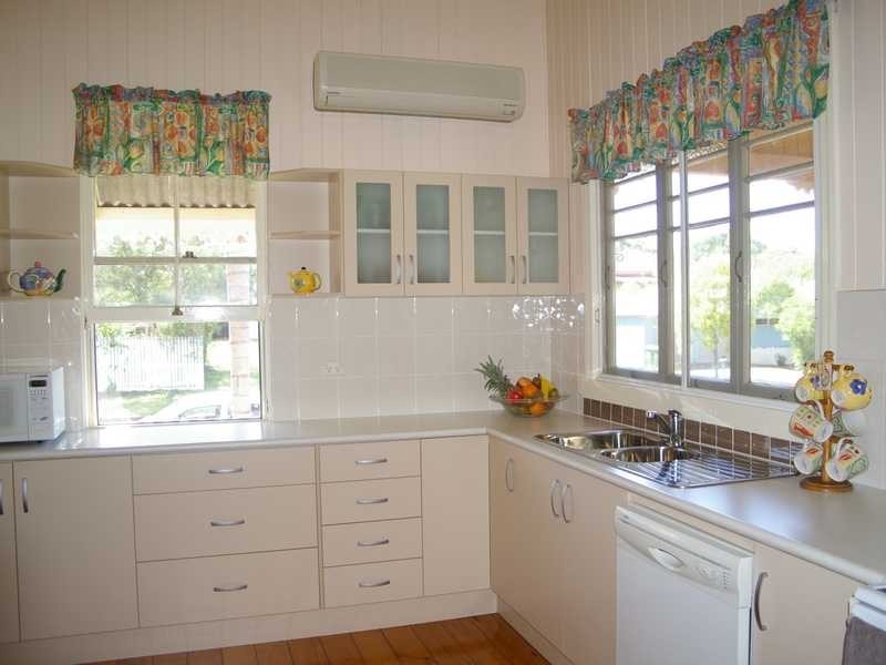 185 Blackstone Road, Silkstone QLD 4304