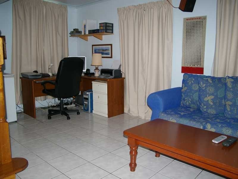 185 Blackstone Road, Silkstone QLD 4304