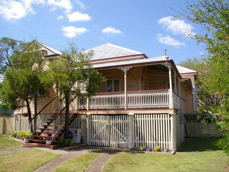 185 Blackstone Road, Silkstone QLD 4304