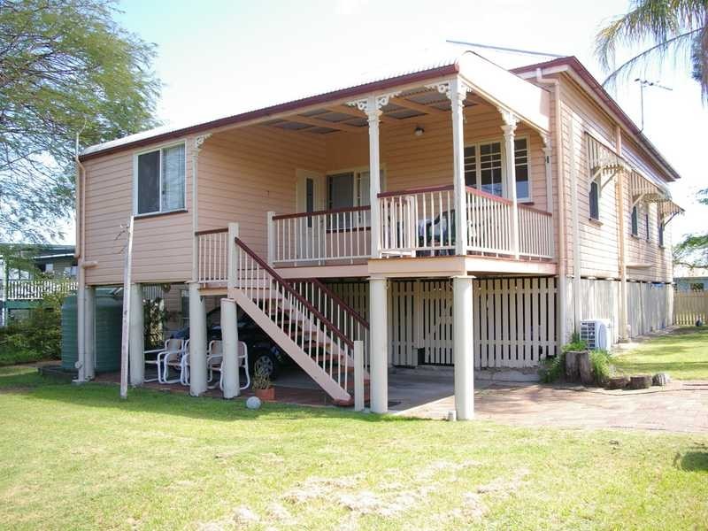 185 Blackstone Road, Silkstone QLD 4304