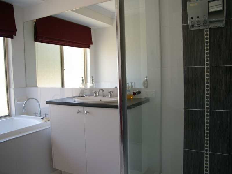 Pine Mountain QLD 4306