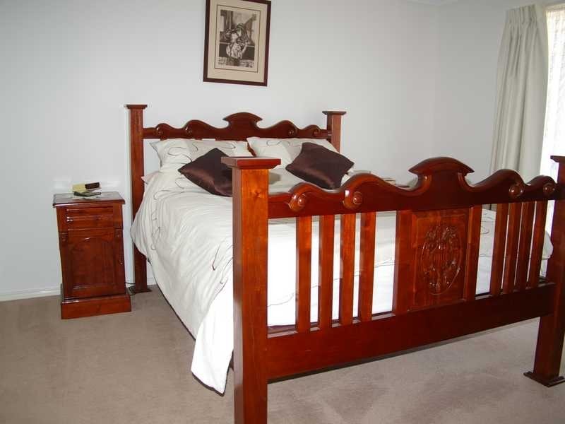 Pine Mountain QLD 4306