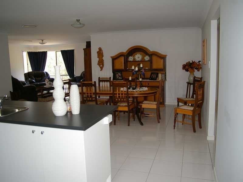 Pine Mountain QLD 4306