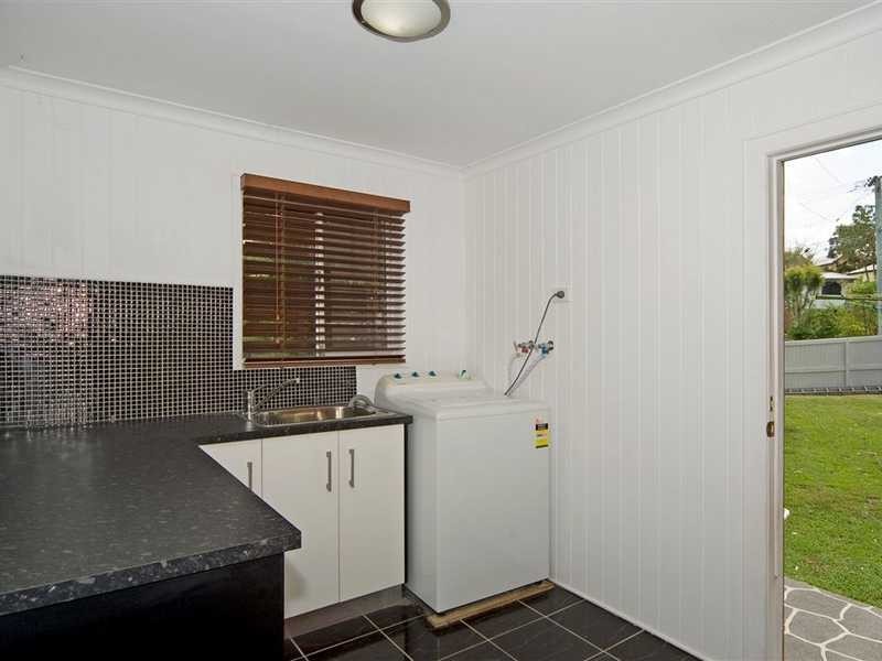 3 Hall Street, North Ipswich QLD 4305