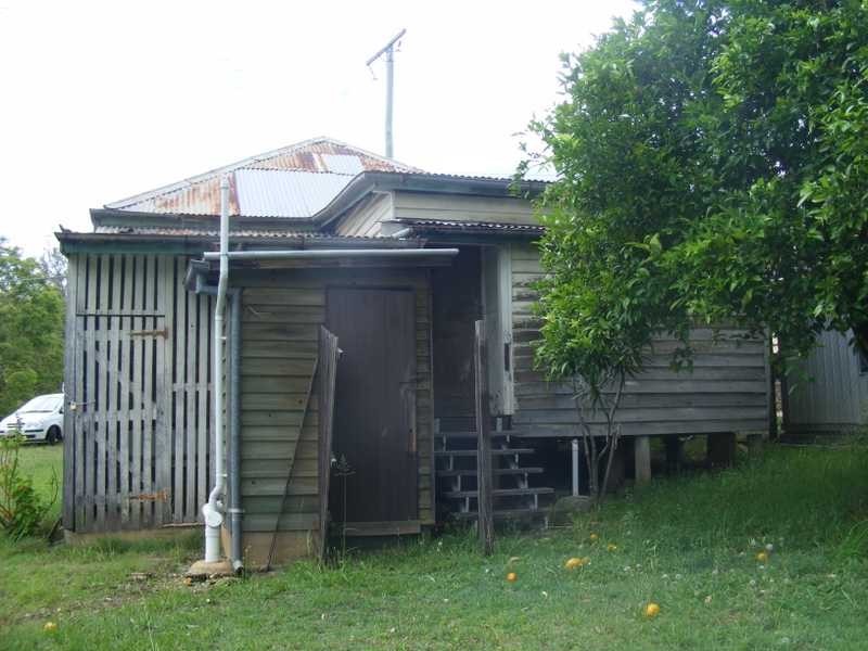 Blackstone QLD 4304