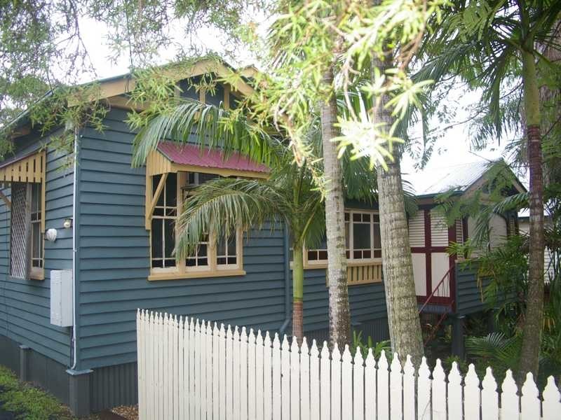 Newtown QLD 4305
