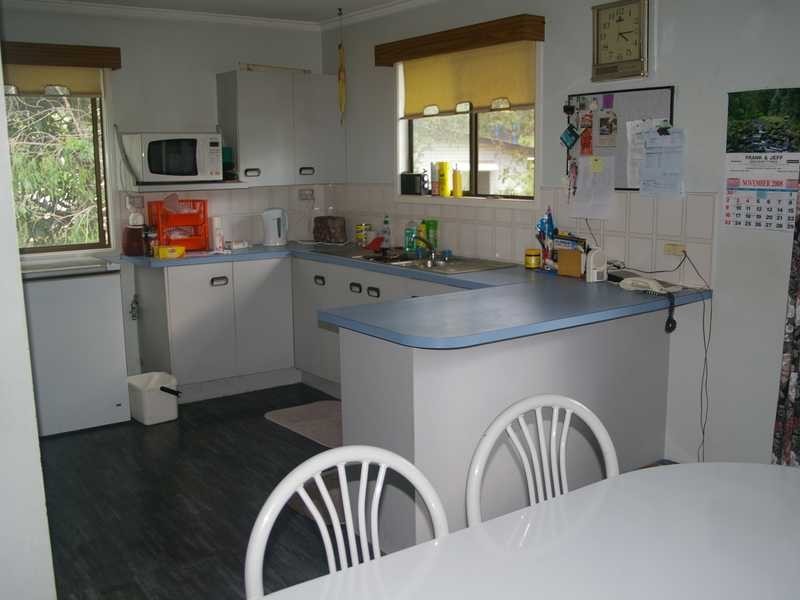 8 Harris Street, Tivoli QLD 4305