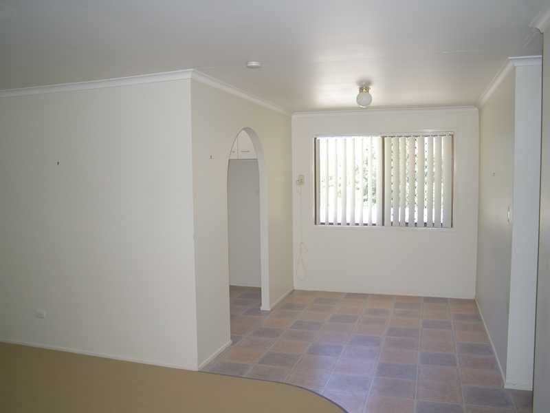 One Mile QLD 4305