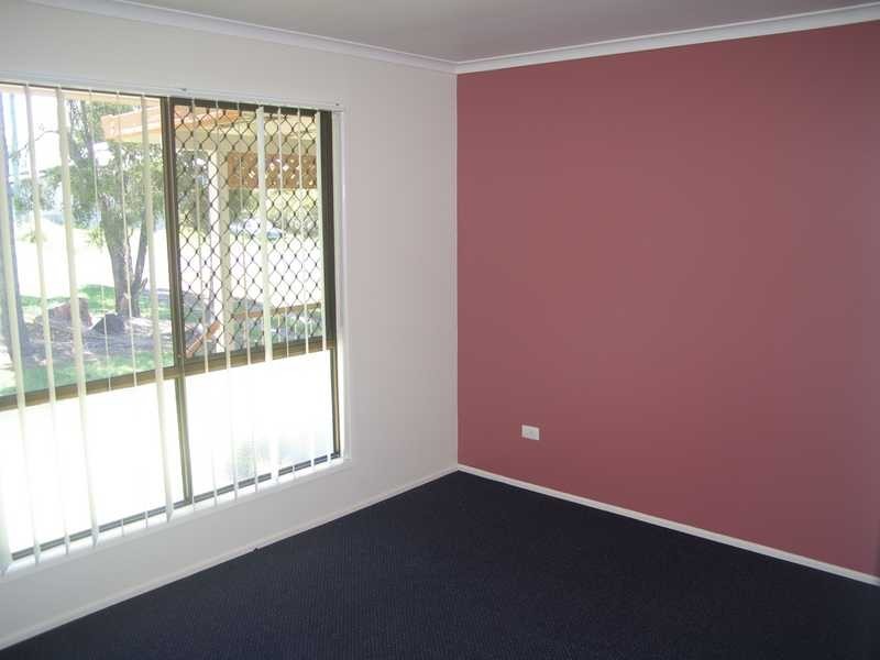 One Mile QLD 4305