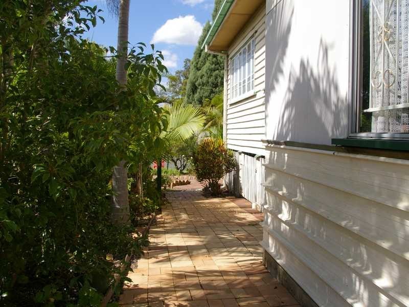 Dinmore QLD 4303