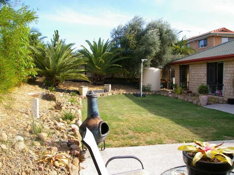 14 Calverton Court, Brassall QLD 4305