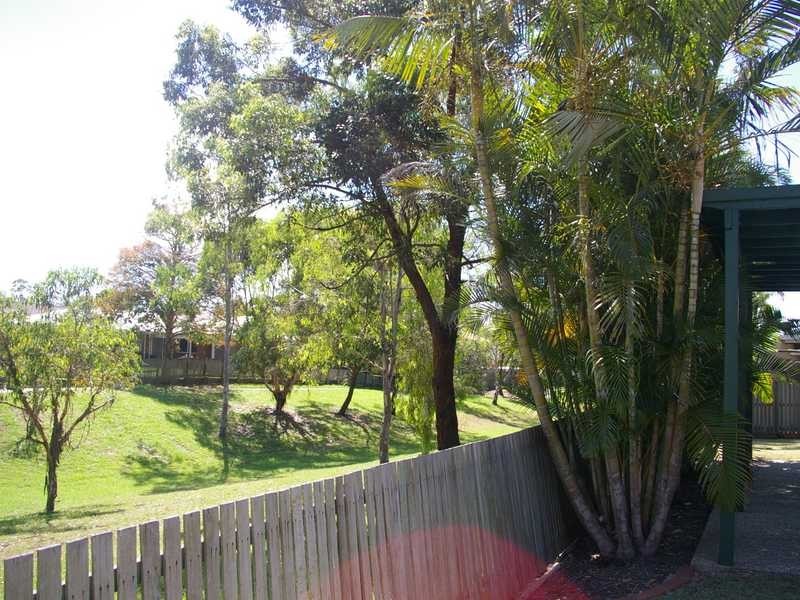 Flinders View QLD 4305
