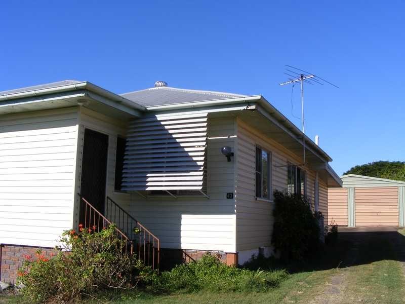 North Booval QLD 4304