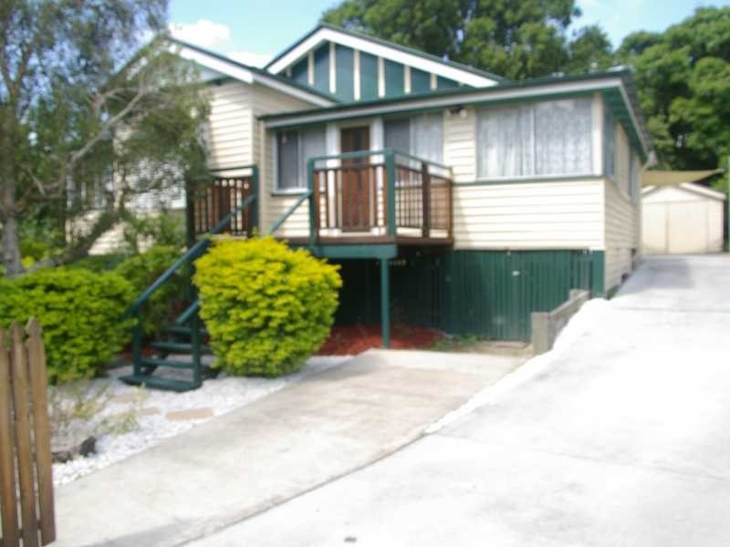 Newtown QLD 4305