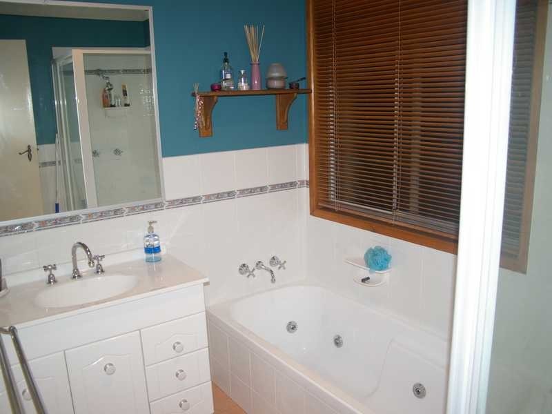 3 Tahoe Street, Riverhills QLD 4074