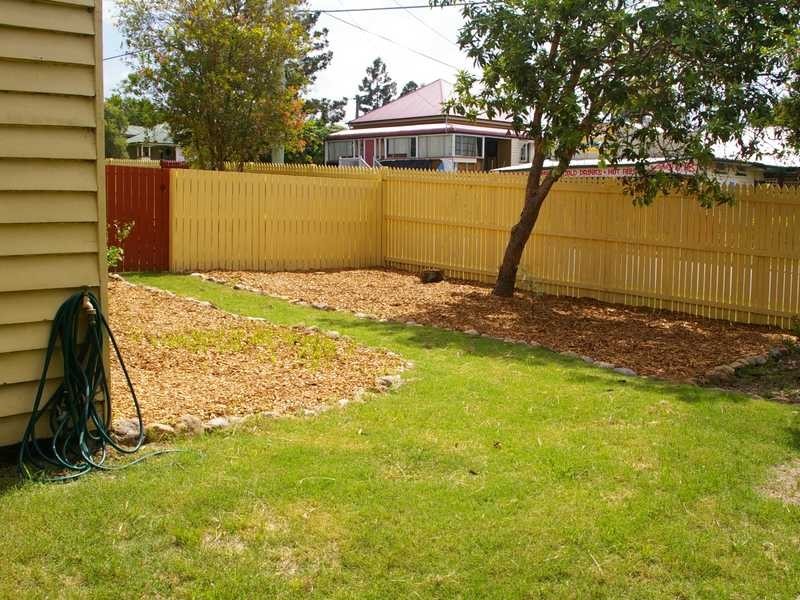 North Booval QLD 4304