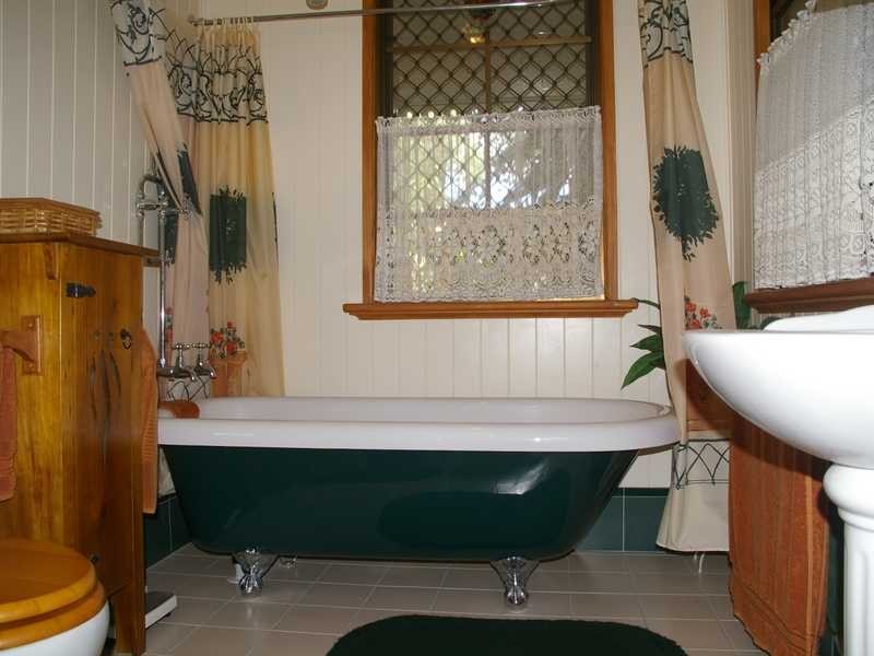 7 Rowland Terrace, Sadliers Crossing QLD 4305