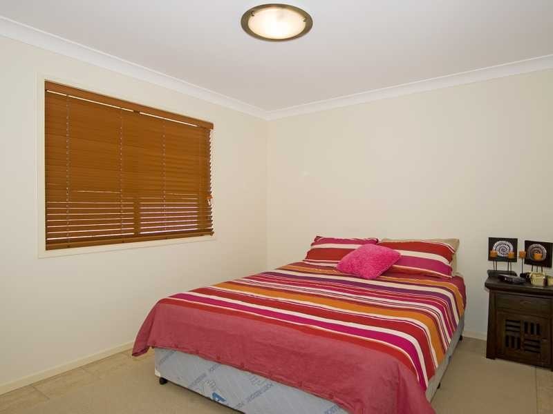 Flinders View QLD 4305