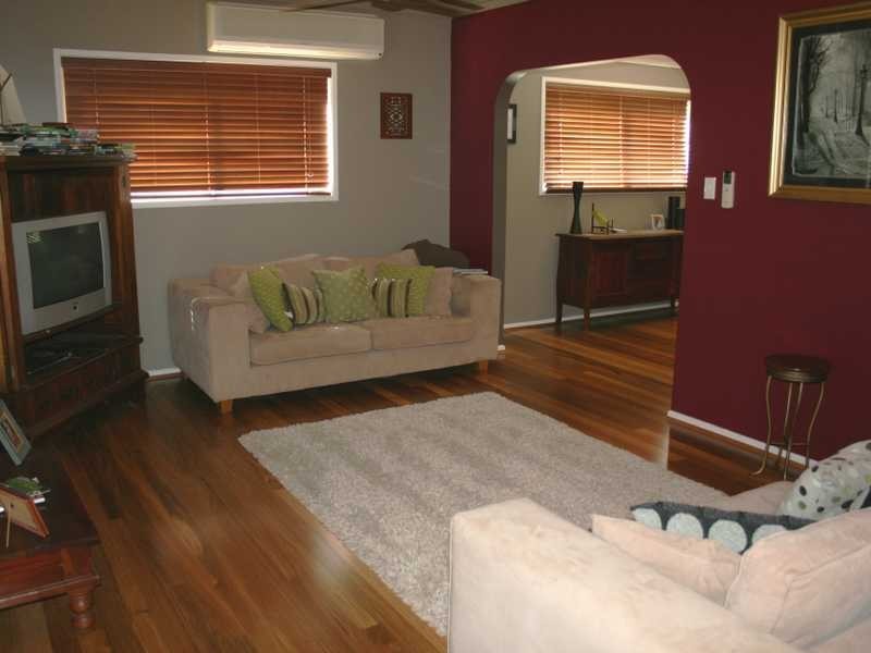 Karana Downs QLD 4306