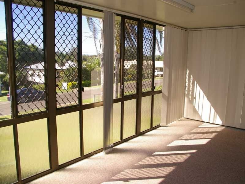 North Booval QLD 4304